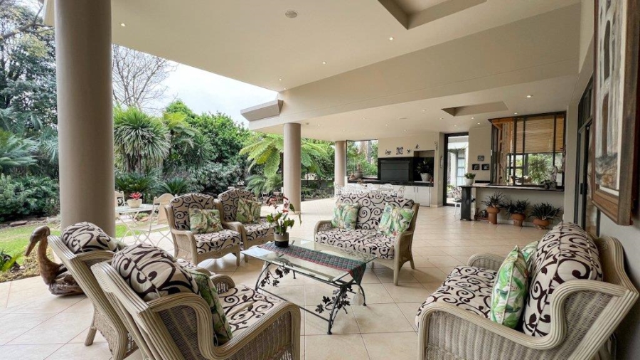 4 Bedroom Property for Sale in Faerie Glen Gauteng