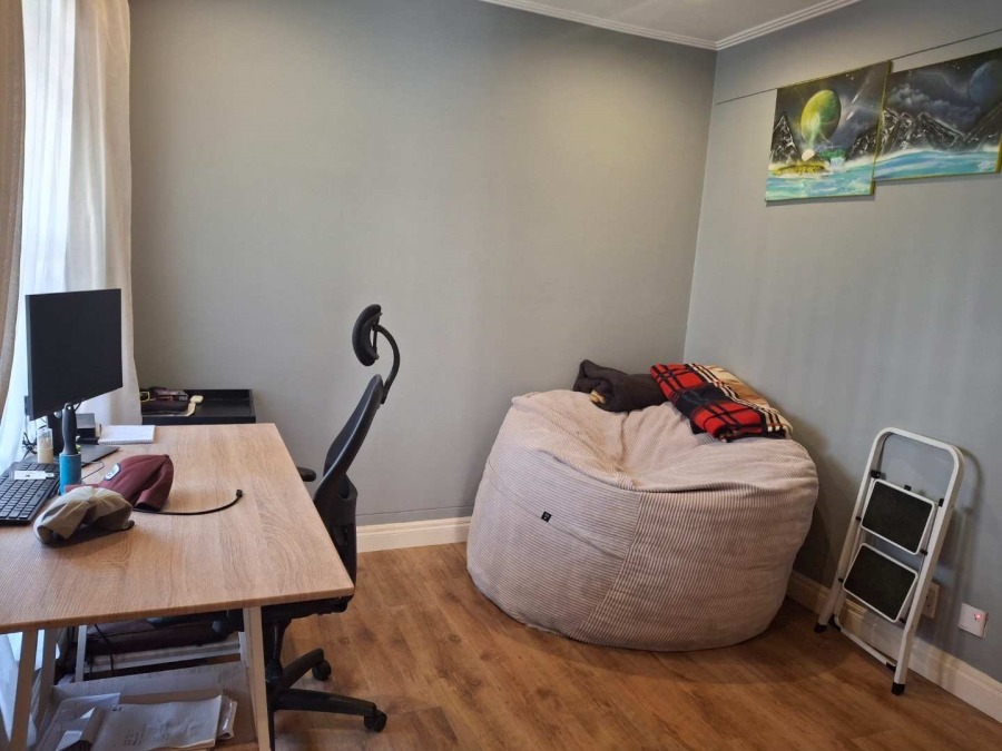 To Let 2 Bedroom Property for Rent in Morningside Gauteng