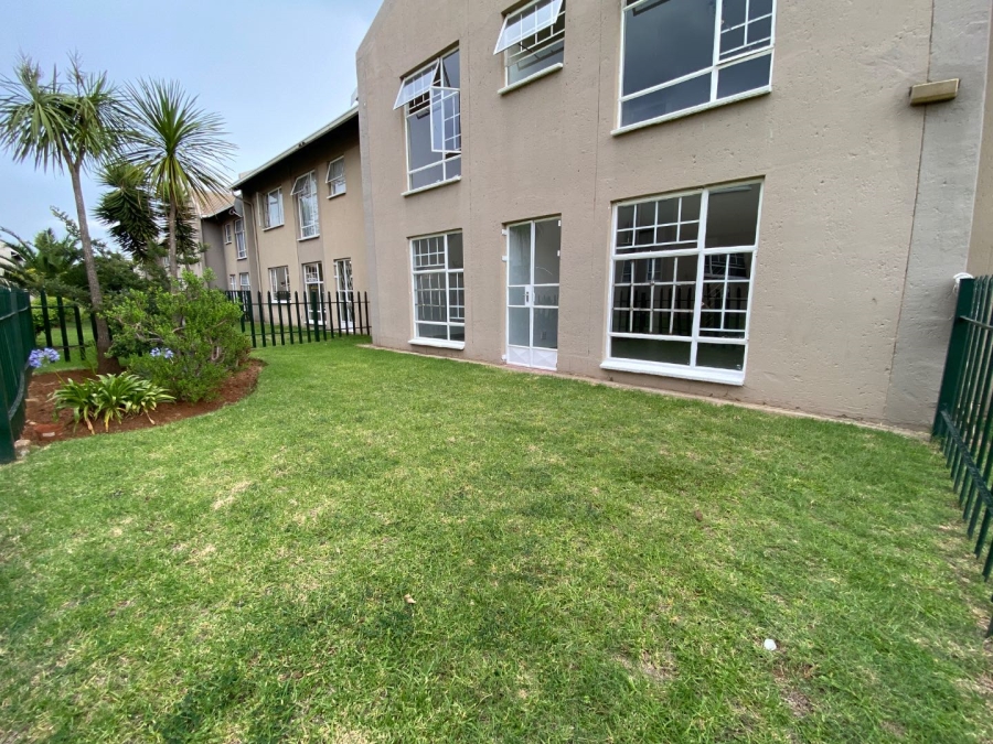To Let 3 Bedroom Property for Rent in Ravenswood Gauteng