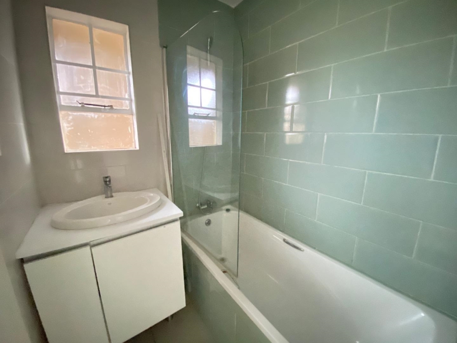To Let 3 Bedroom Property for Rent in Ravenswood Gauteng
