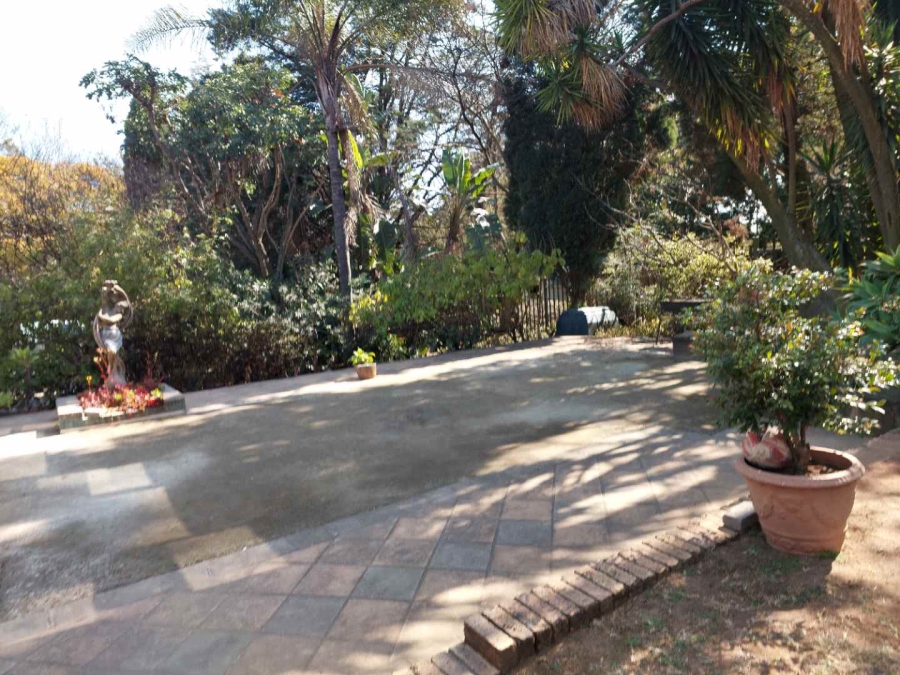 To Let commercial Property for Rent in Bryanston Gauteng