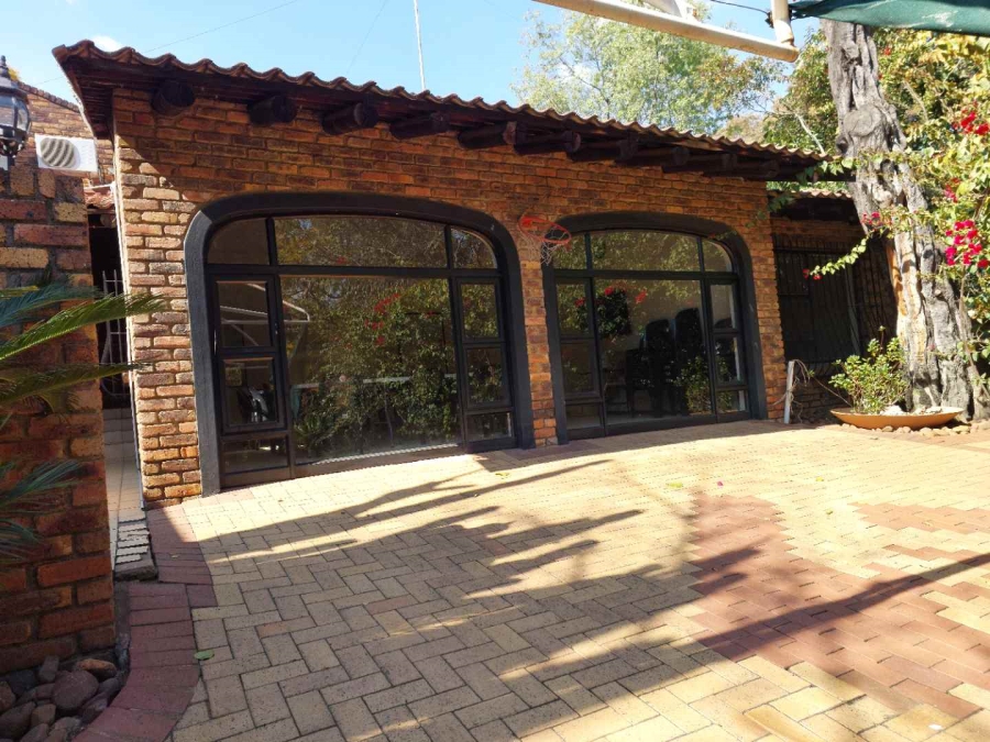 To Let commercial Property for Rent in Bryanston Gauteng