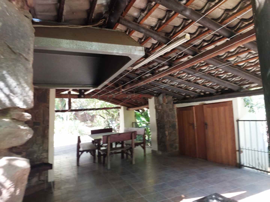 To Let 7 Bedroom Property for Rent in Bryanston Gauteng