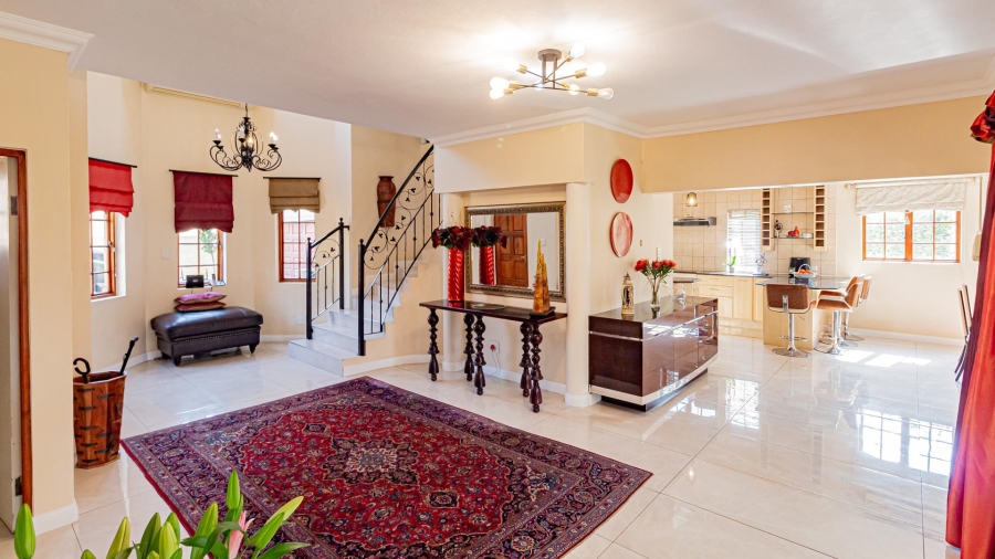 4 Bedroom Property for Sale in Kyalami Gauteng
