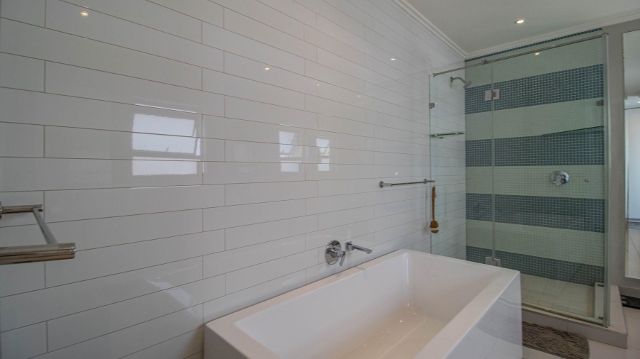 To Let 4 Bedroom Property for Rent in Bryanston Gauteng