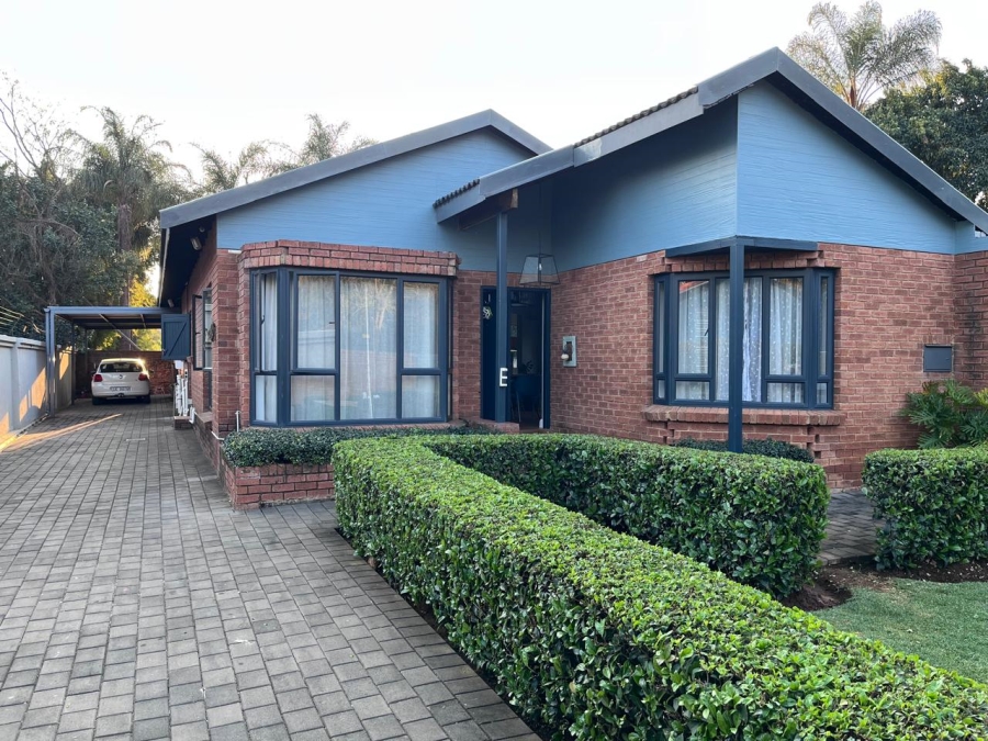 To Let 3 Bedroom Property for Rent in Lynnwood Gauteng