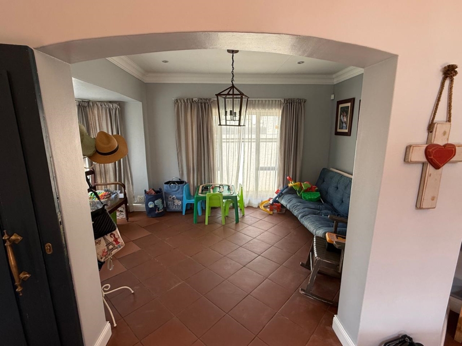 To Let 3 Bedroom Property for Rent in Lynnwood Gauteng