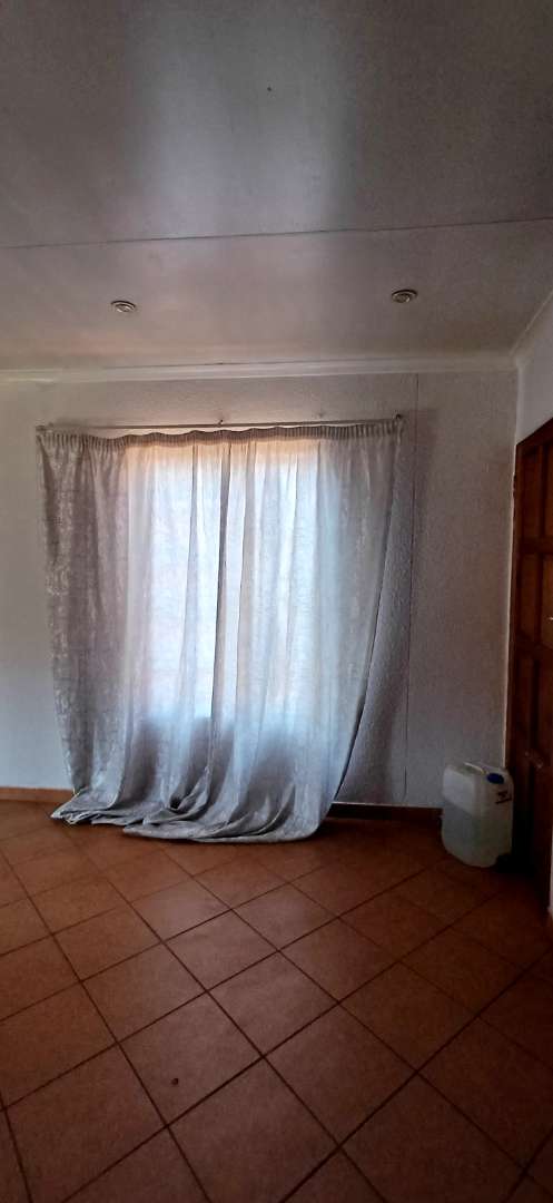 3 Bedroom Property for Sale in Mamelodi East Gauteng