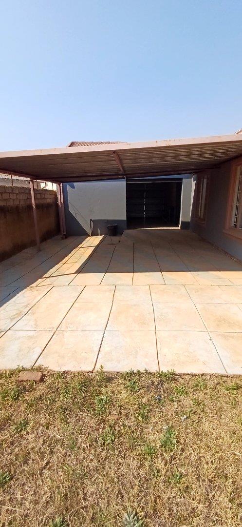 3 Bedroom Property for Sale in Mamelodi East Gauteng