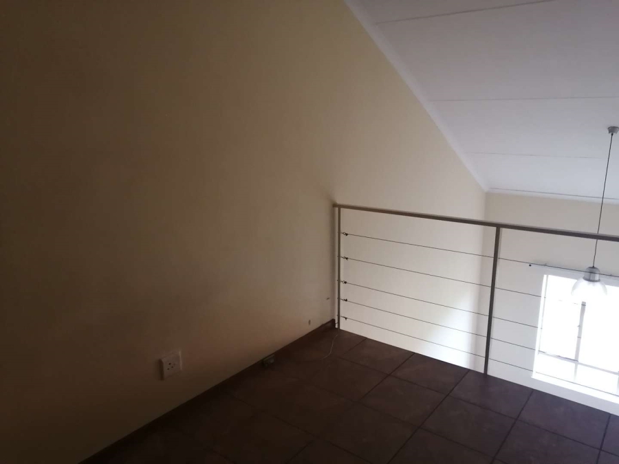 1 Bedroom Property for Sale in Hatfield Gauteng
