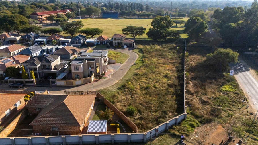 0 Bedroom Property for Sale in Theresa Park Gauteng