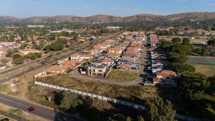 0 Bedroom Property for Sale in Theresa Park Gauteng