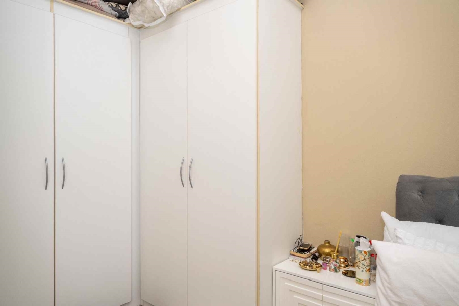 1 Bedroom Property for Sale in Zandspruit Gauteng