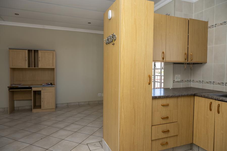 1 Bedroom Property for Sale in Sunair Gauteng