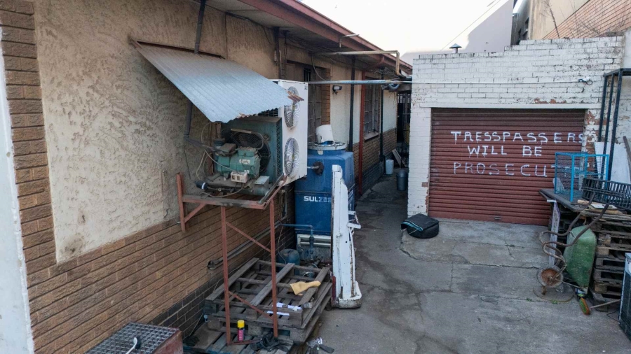 Commercial Property for Sale in Booysens Gauteng
