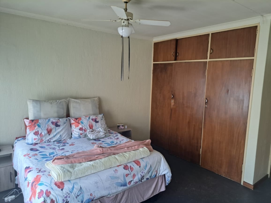 2 Bedroom Property for Sale in Kilner Park Gauteng