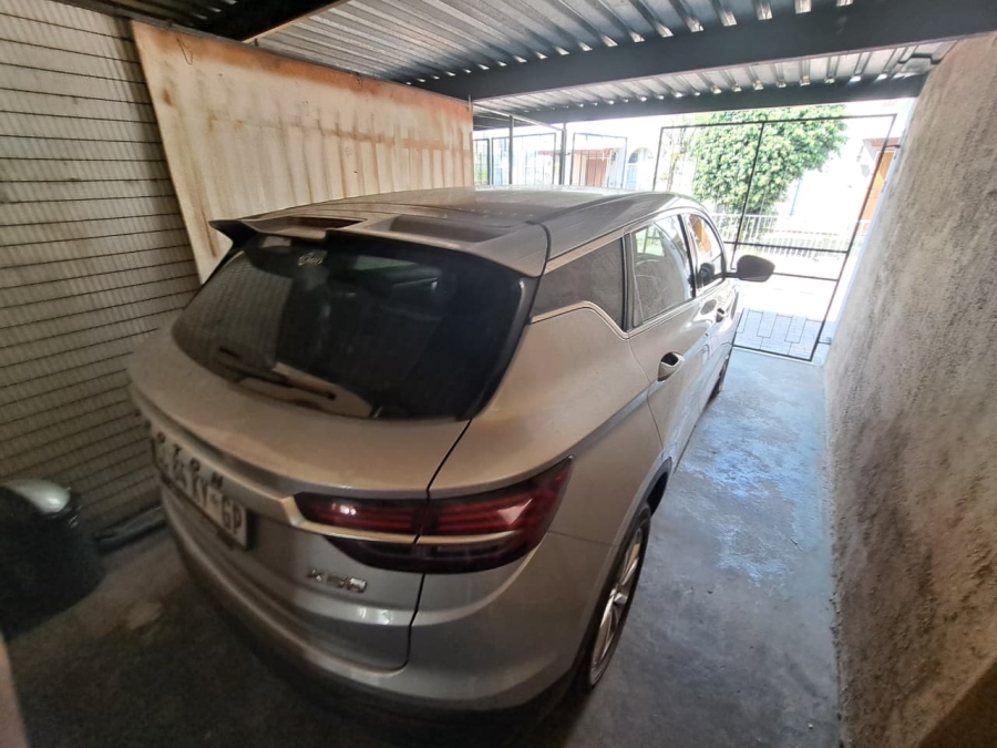 2 Bedroom Property for Sale in Kilner Park Gauteng