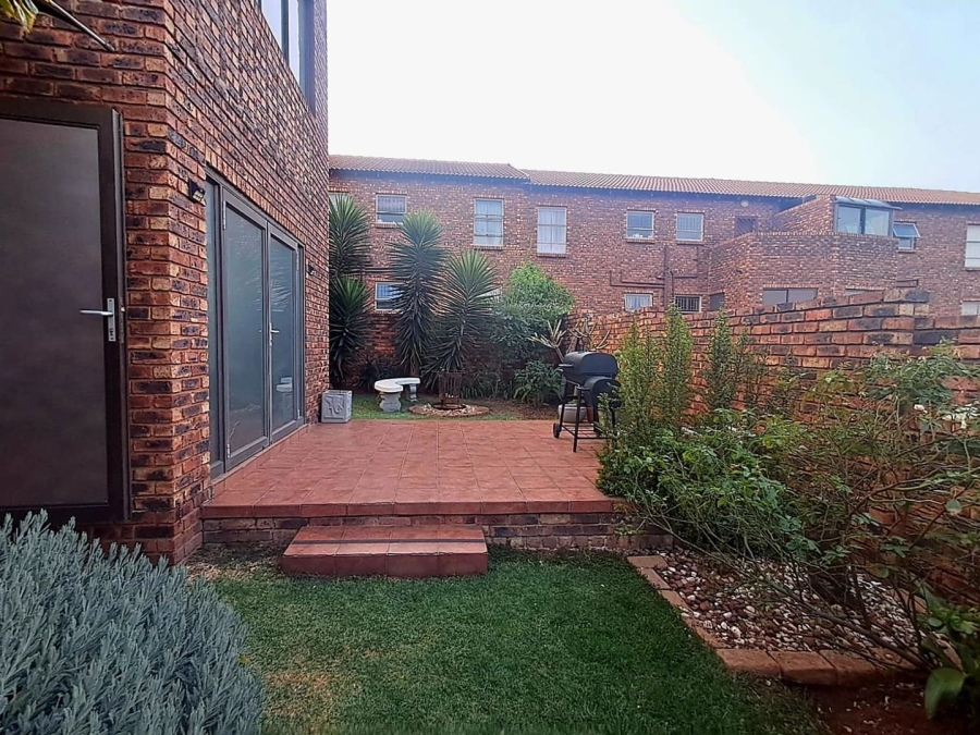 3 Bedroom Property for Sale in Florentia Gauteng