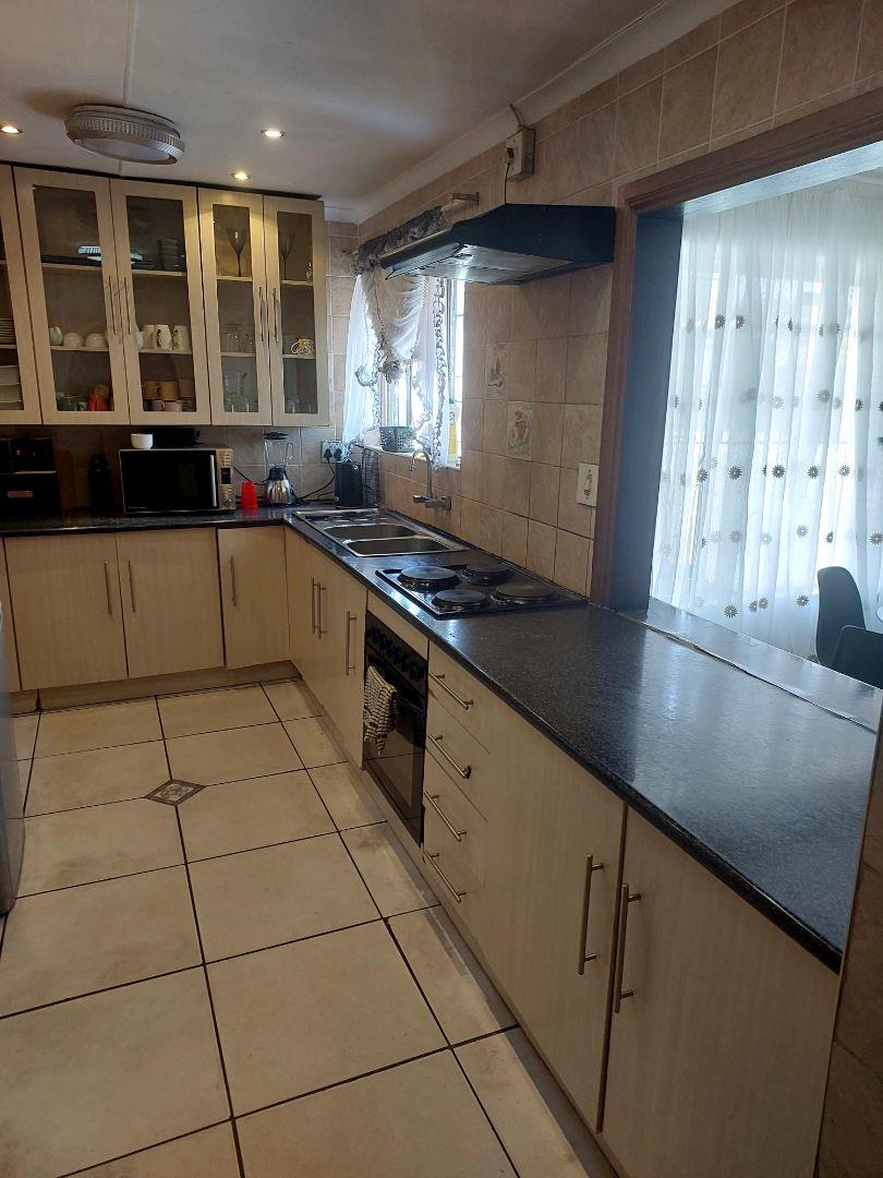 3 Bedroom Property for Sale in Elandspark Gauteng
