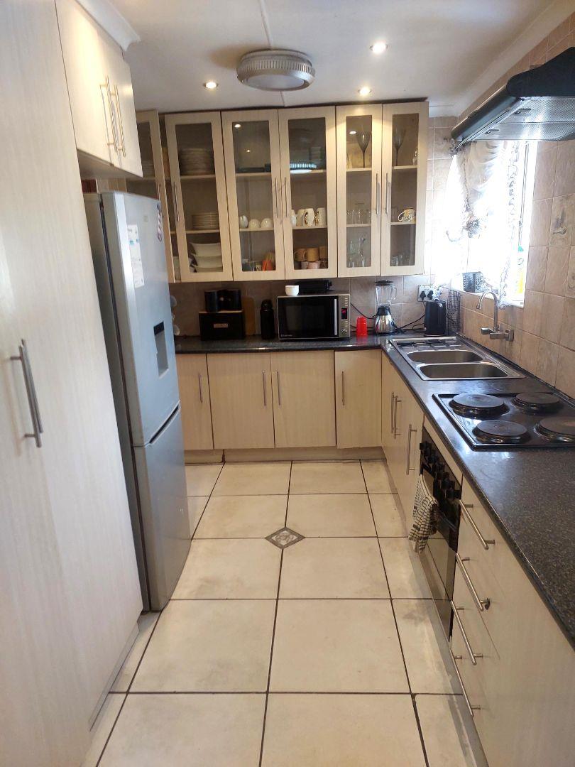 3 Bedroom Property for Sale in Elandspark Gauteng