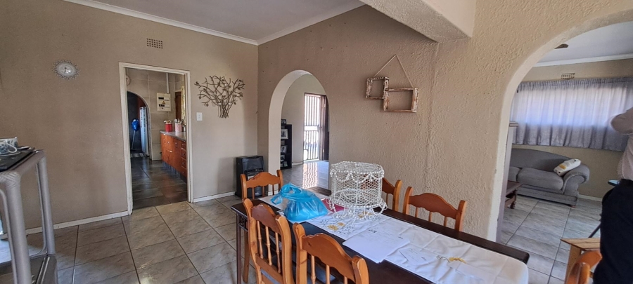 3 Bedroom Property for Sale in Brackendowns Gauteng