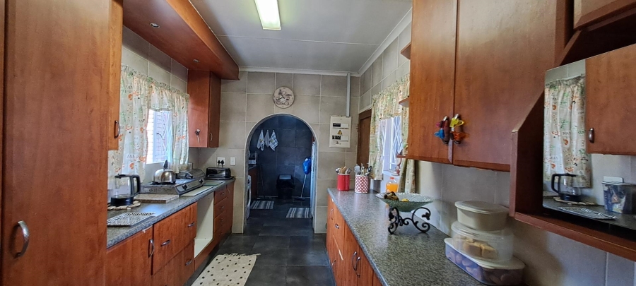 3 Bedroom Property for Sale in Brackendowns Gauteng