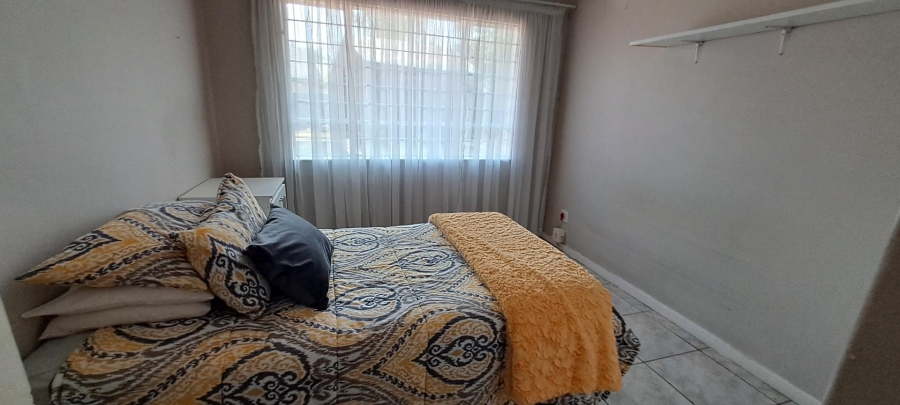 3 Bedroom Property for Sale in Brackendowns Gauteng