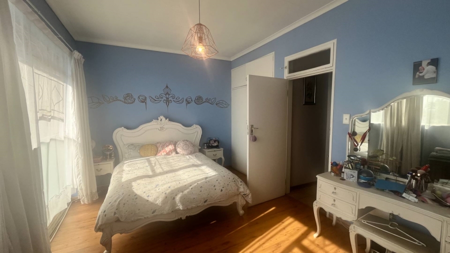 2 Bedroom Property for Sale in Brackenhurst Gauteng