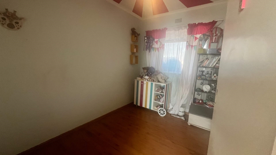 2 Bedroom Property for Sale in Brackenhurst Gauteng