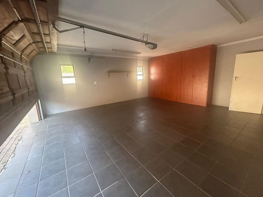 4 Bedroom Property for Sale in Three Rivers Gauteng