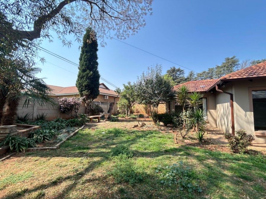 4 Bedroom Property for Sale in Three Rivers Gauteng