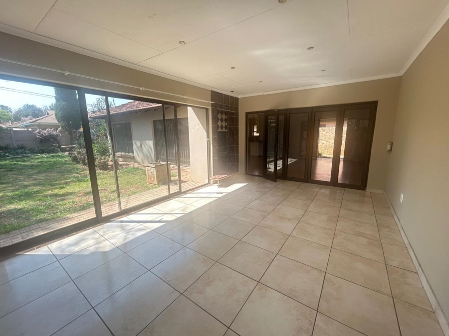 4 Bedroom Property for Sale in Three Rivers Gauteng