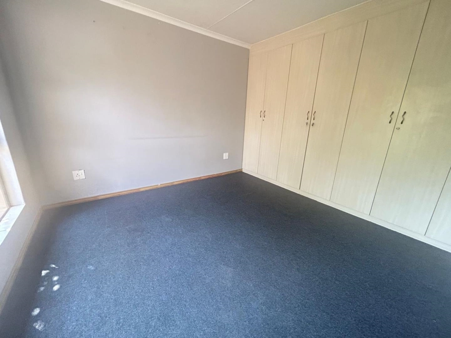 4 Bedroom Property for Sale in Three Rivers Gauteng