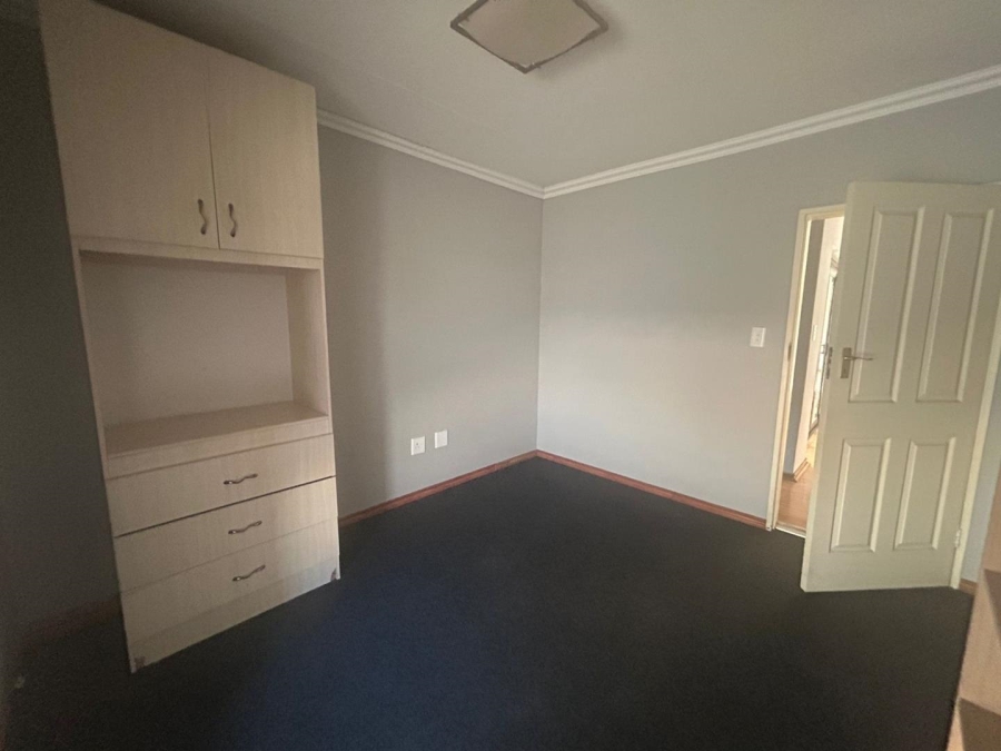 4 Bedroom Property for Sale in Three Rivers Gauteng