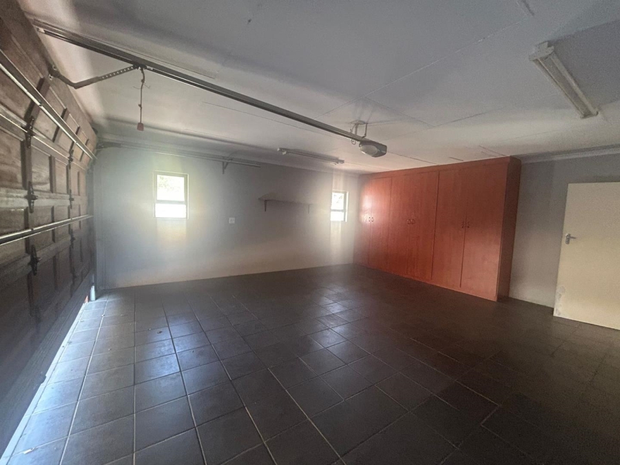 4 Bedroom Property for Sale in Three Rivers Gauteng