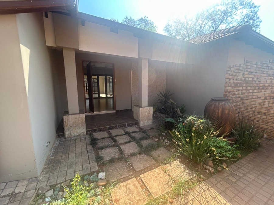 4 Bedroom Property for Sale in Three Rivers Gauteng