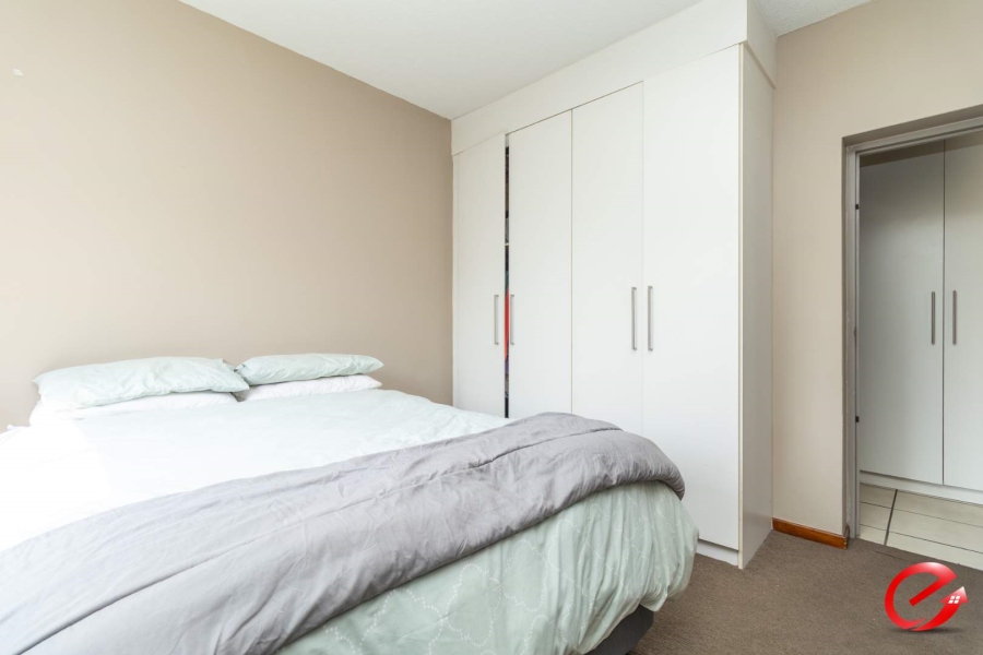 To Let 2 Bedroom Property for Rent in Fourways Gauteng