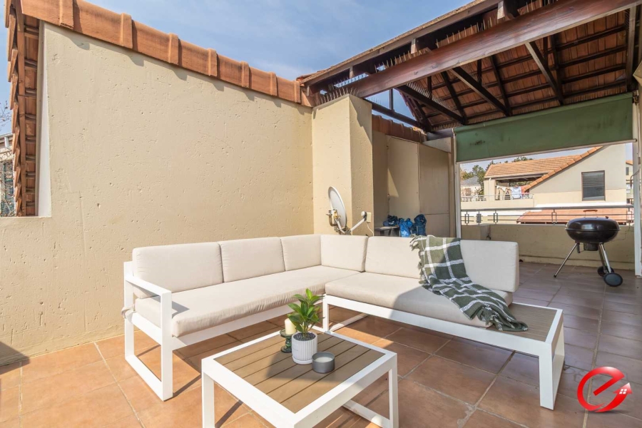 To Let 2 Bedroom Property for Rent in Fourways Gauteng