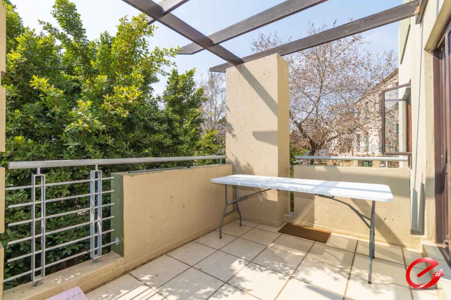 To Let 2 Bedroom Property for Rent in Fourways Gauteng