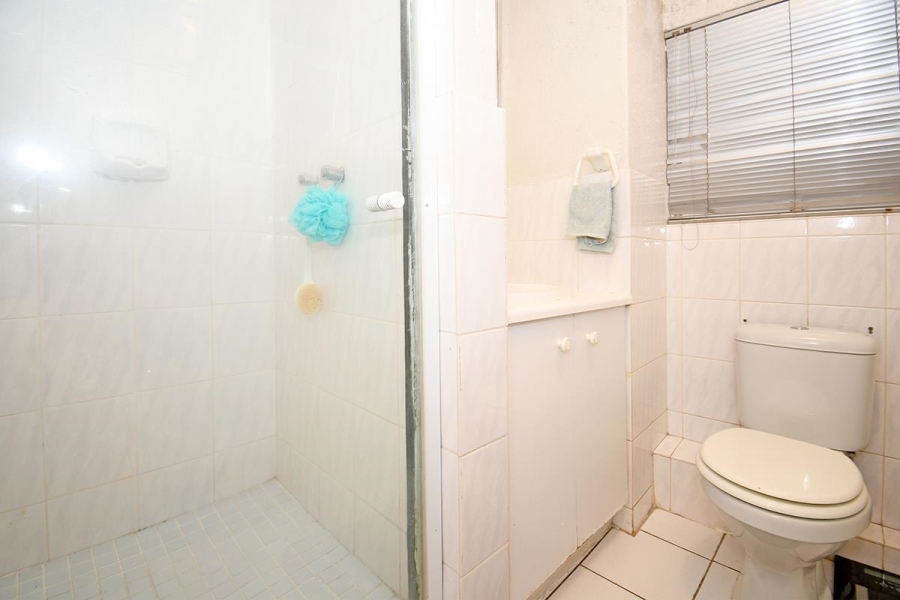 2 Bedroom Property for Sale in Glensan Gauteng