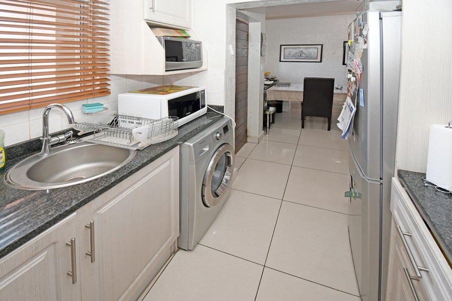 2 Bedroom Property for Sale in Glensan Gauteng