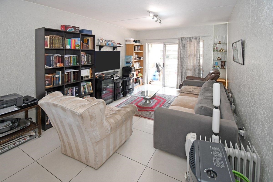 2 Bedroom Property for Sale in Glensan Gauteng