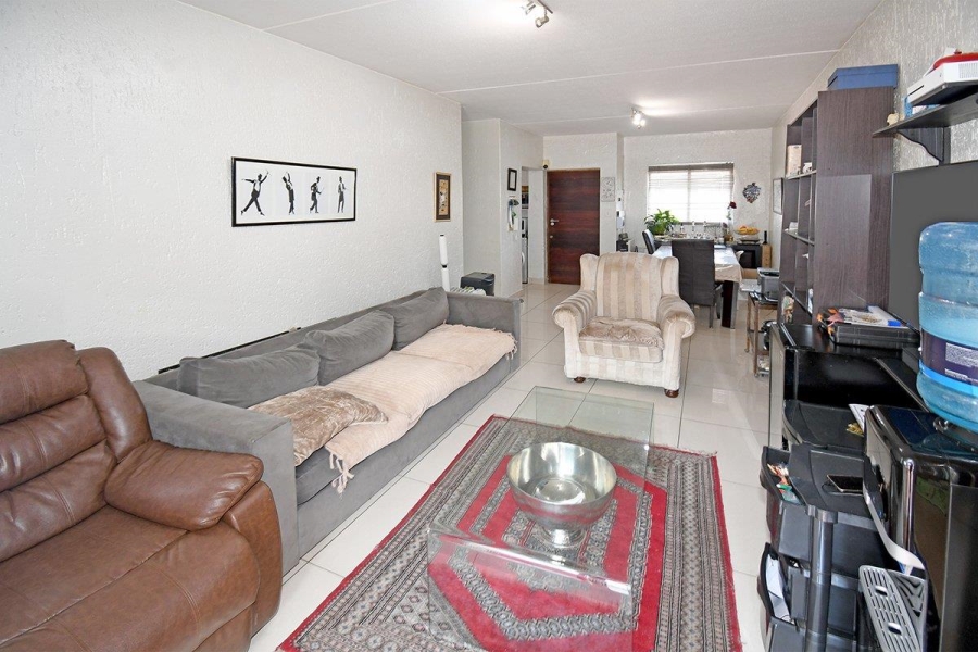 2 Bedroom Property for Sale in Glensan Gauteng