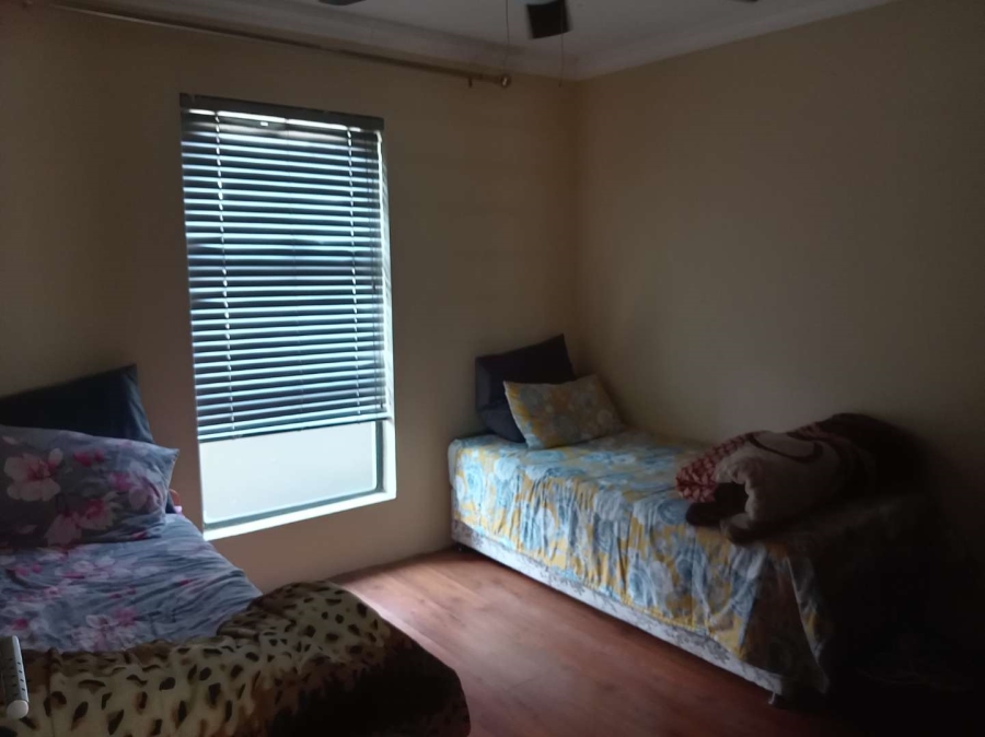 To Let 2 Bedroom Property for Rent in Bedfordview Gauteng