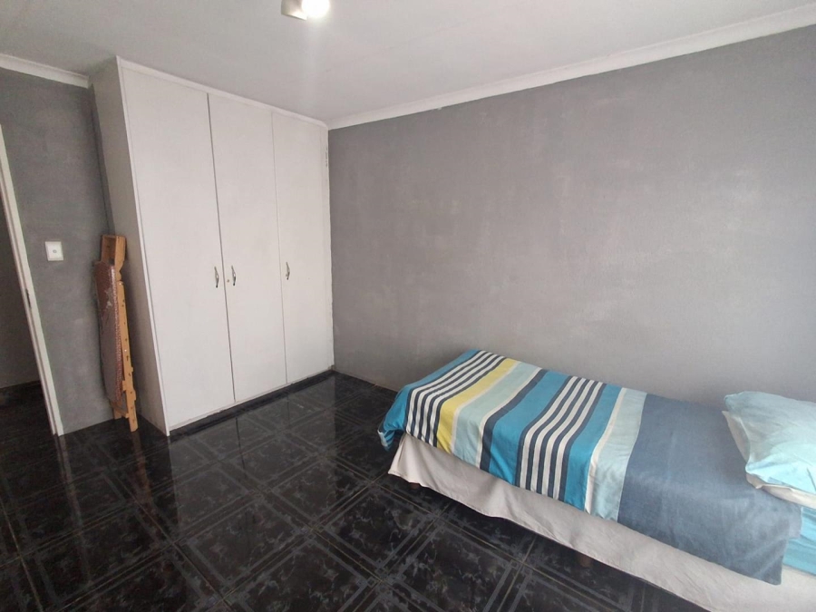 2 Bedroom Property for Sale in Liefde en Vrede Gauteng