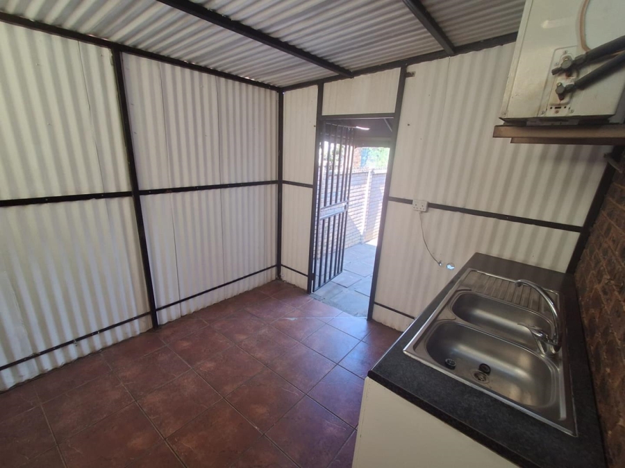 3 Bedroom Property for Sale in Liefde en Vrede Gauteng