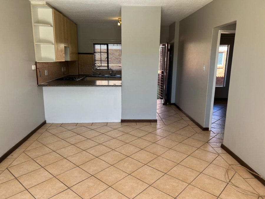 To Let 2 Bedroom Property for Rent in Mooikloof Ridge Gauteng