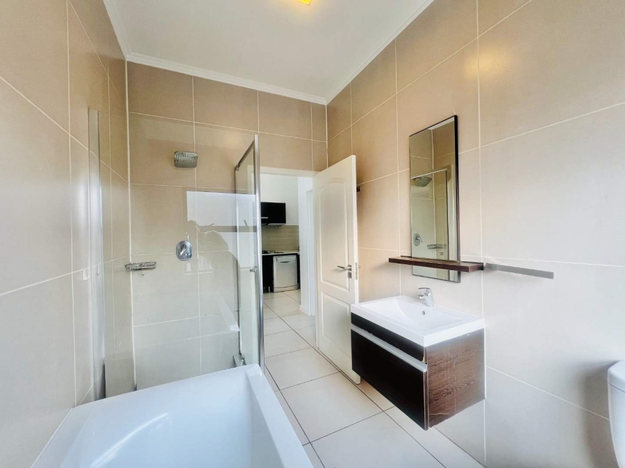 1 Bedroom Property for Sale in Fourways Gauteng