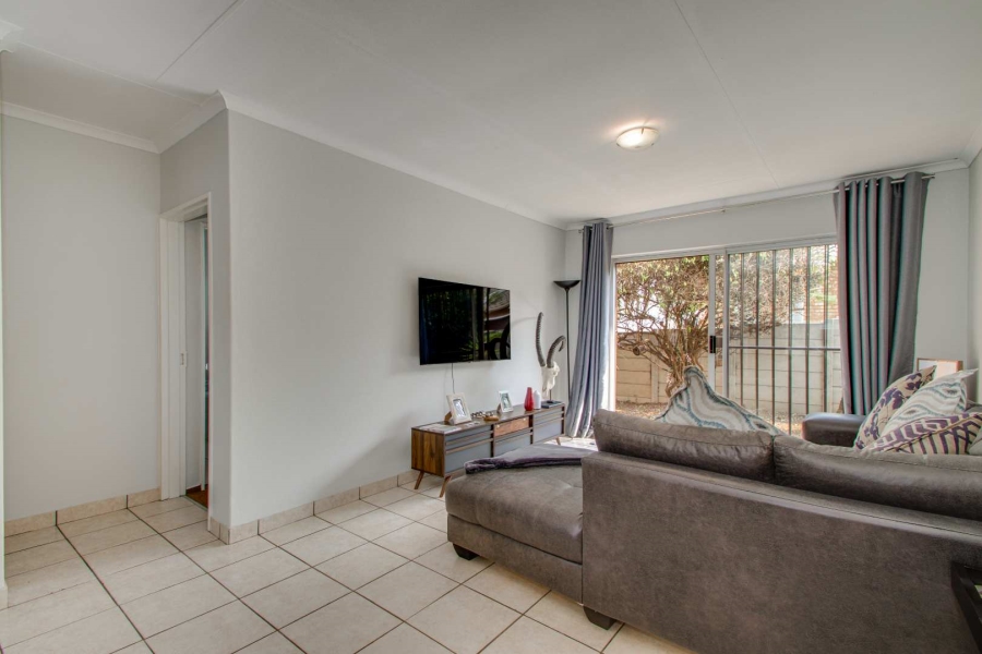 To Let 2 Bedroom Property for Rent in Wilgeheuwel Gauteng