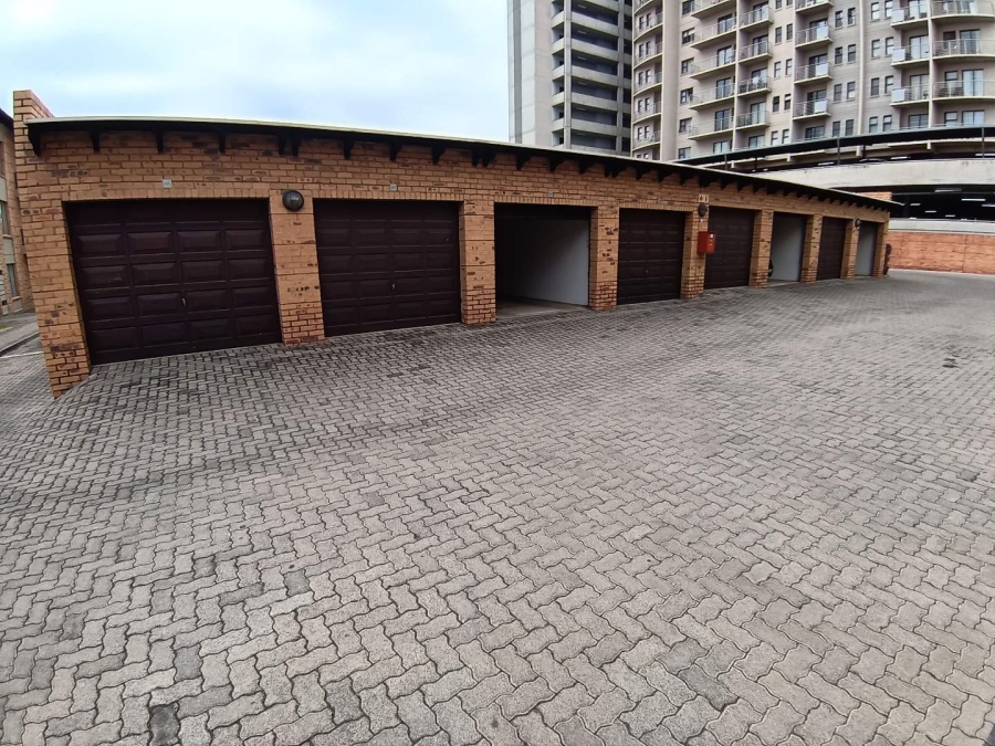 1 Bedroom Property for Sale in Hatfield Gauteng